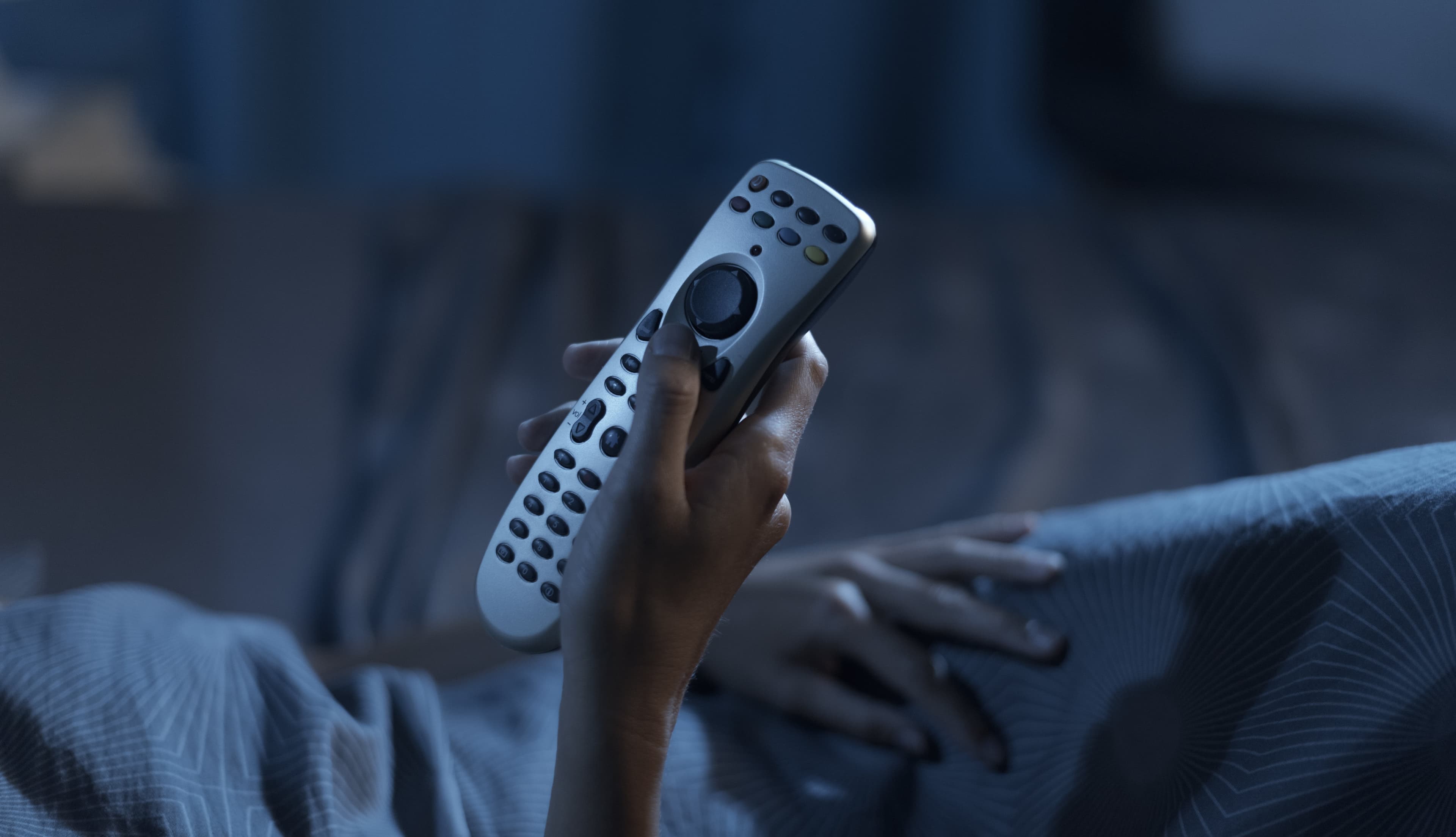 Jinsi IR Remotes Zinavofanya Kazi