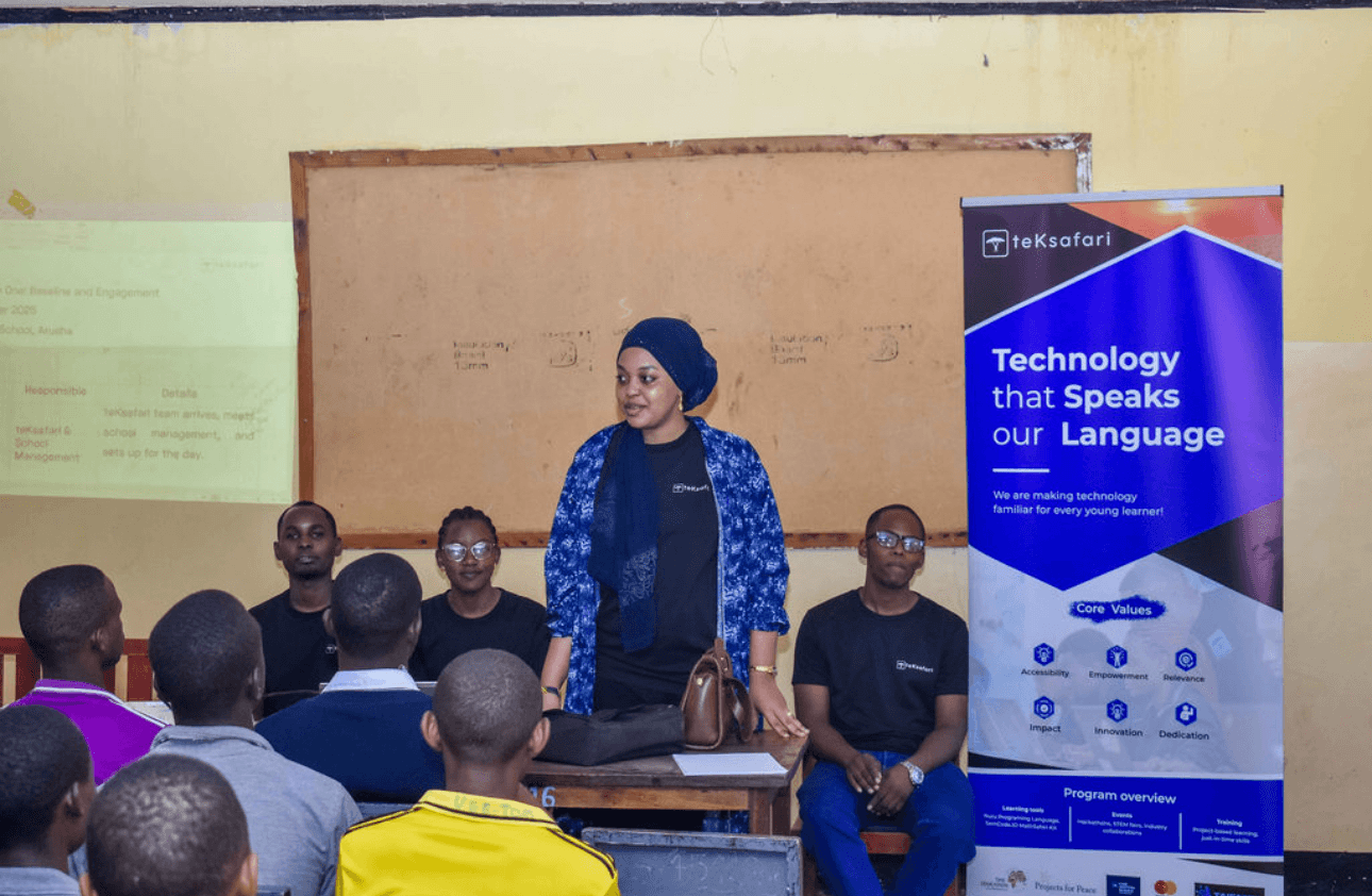 Shamila speaking to the students during the session.